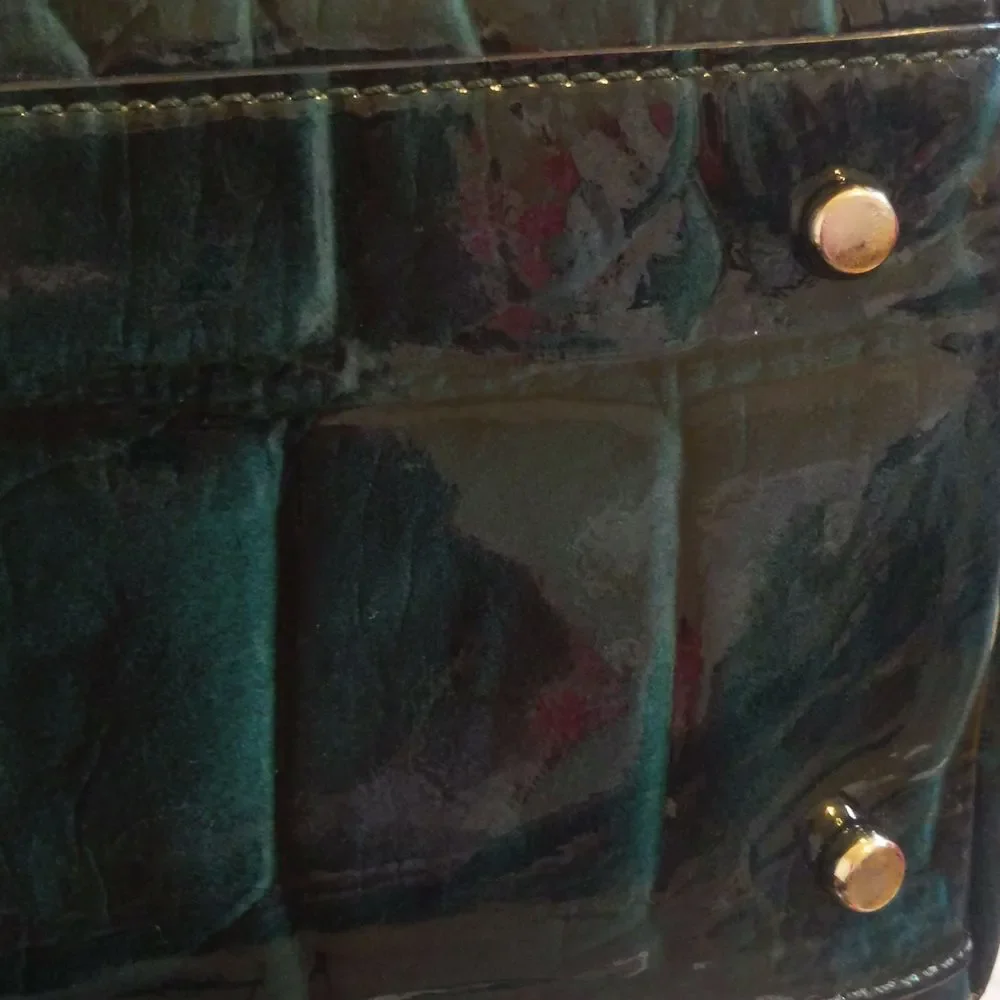 Kate Spade forest green patent leather shoulder bag purse, with bow